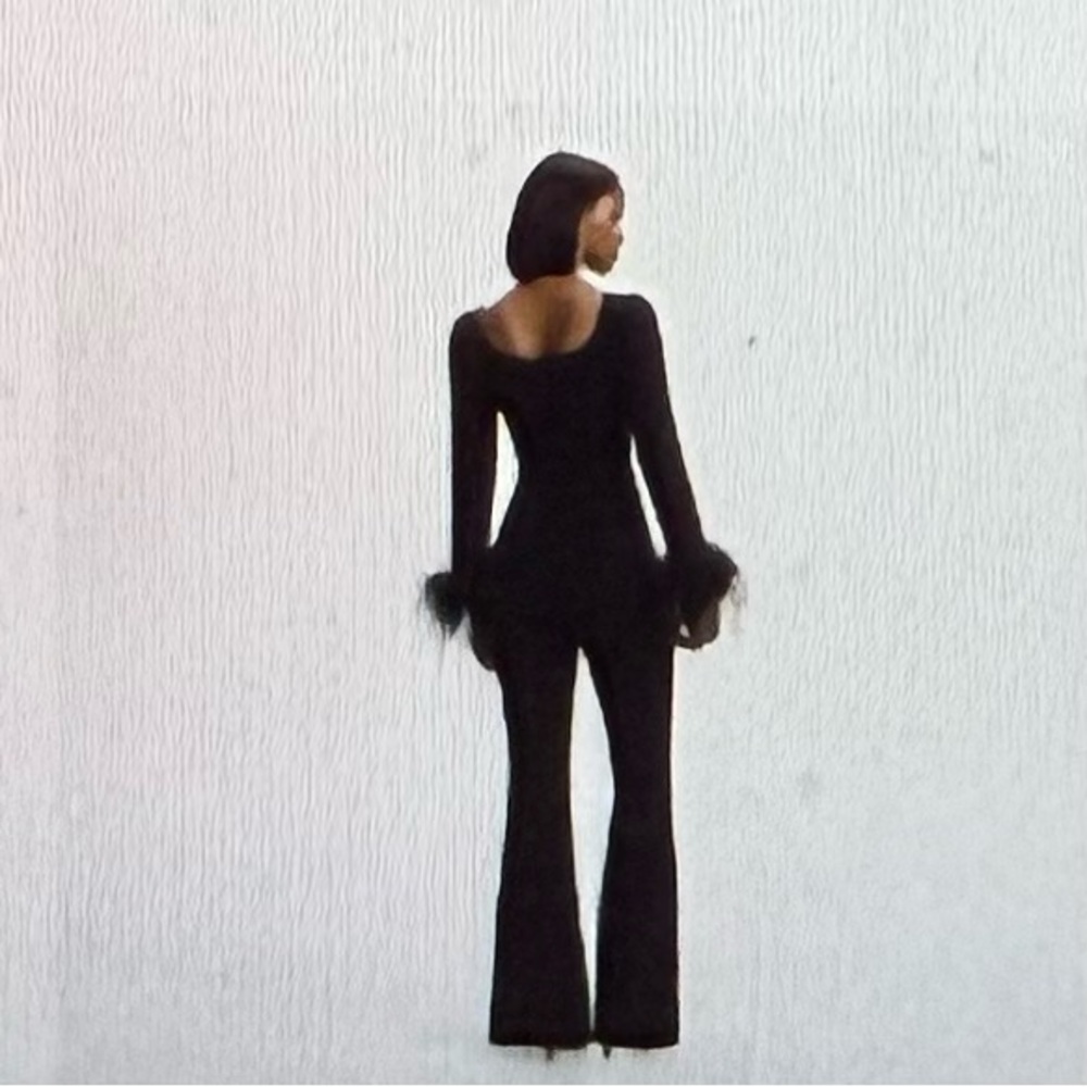 Self Portrait Black crepe feather Women's Jumpsuit, NWT, size 6 sold out online - Picture 4 of 8